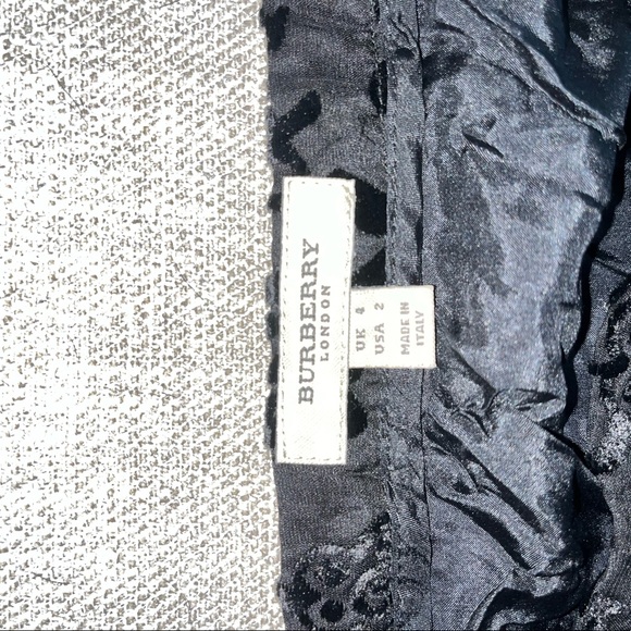 Burberry Skirt - Picture 7 of 10